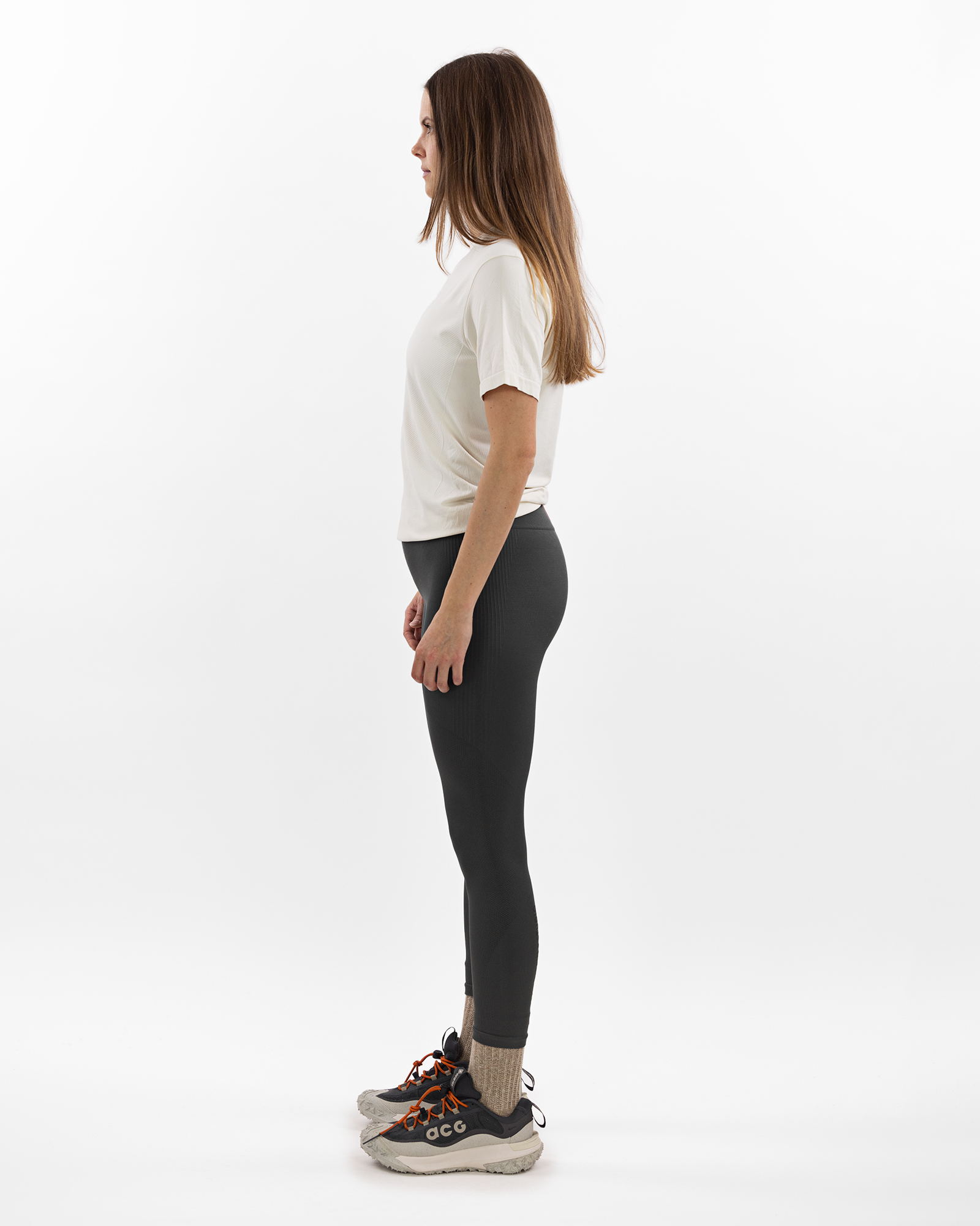 THE MOUNTAIN STUDIO - TECH T-SHIRT W